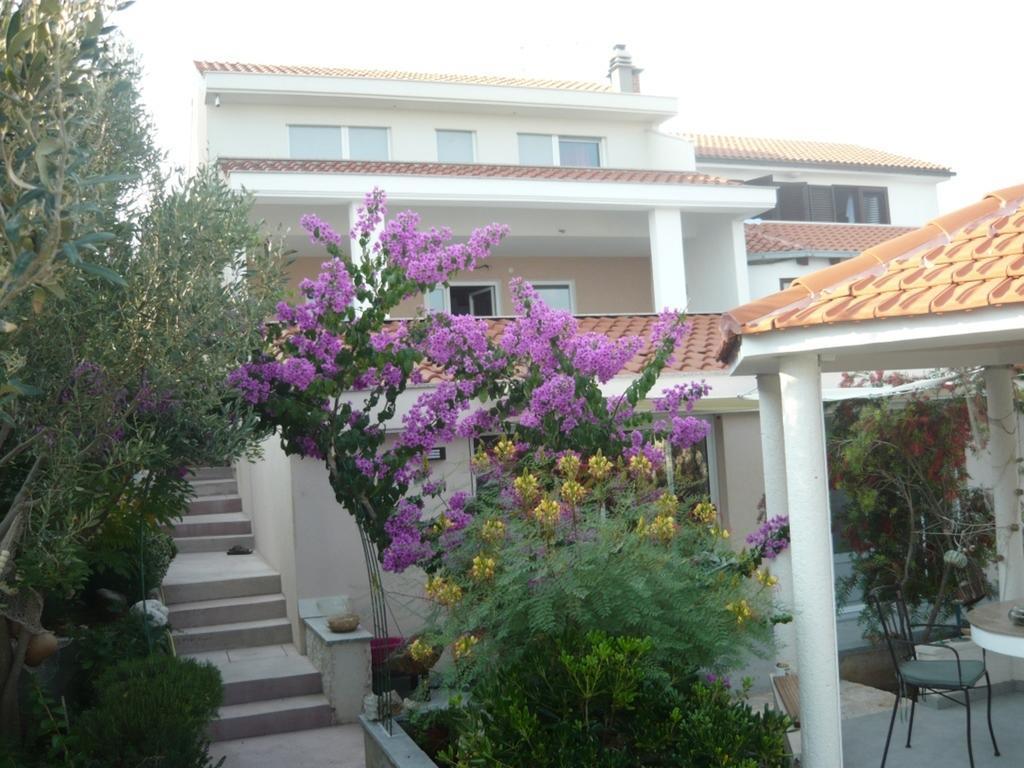 Apartments Luka Sevid Kültér fotó